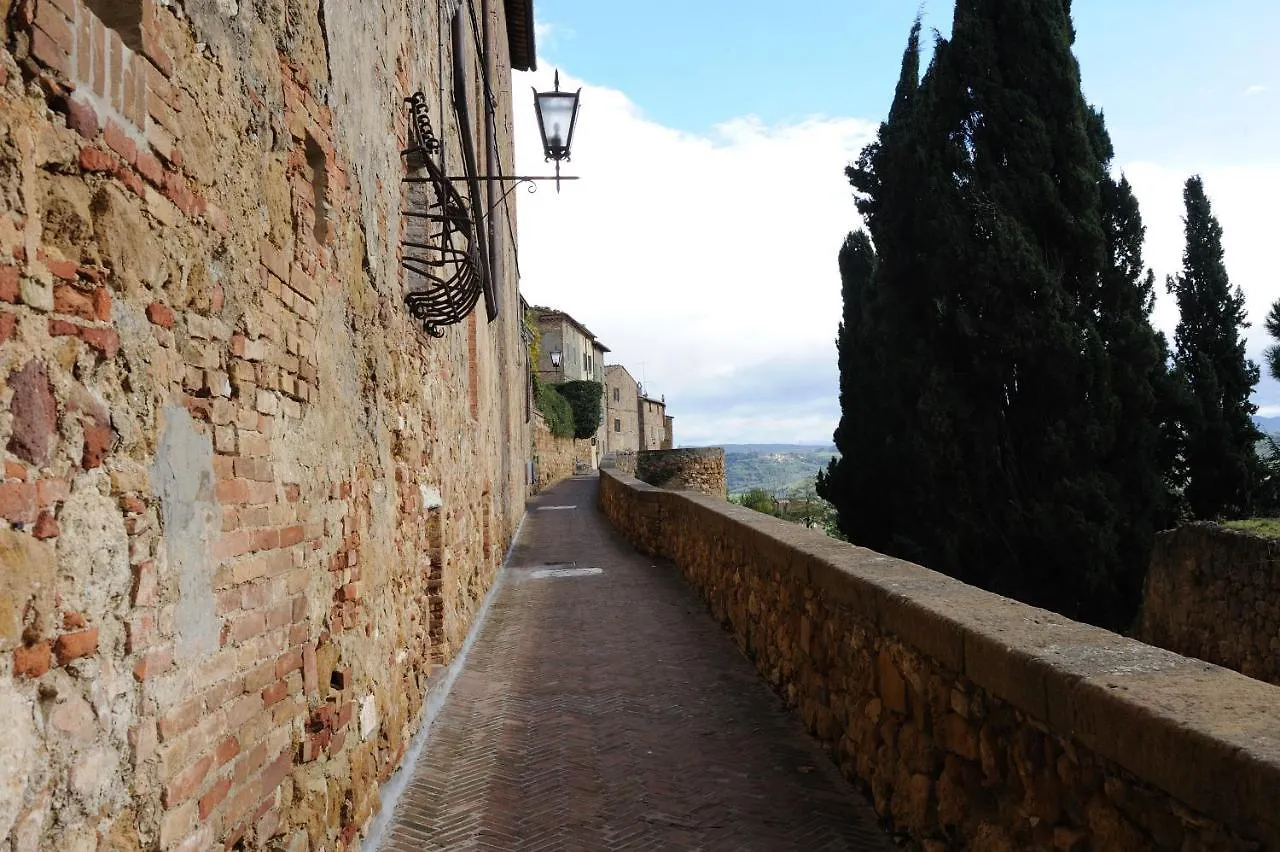 Rossellino Bed & Breakfast Pienza 2*,