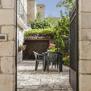 Il Giardino Dei Mandarini Bed & Breakfast Modica