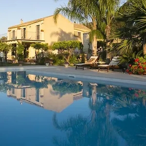 Baglio Sant'andrea Bed & Breakfast Valderice
